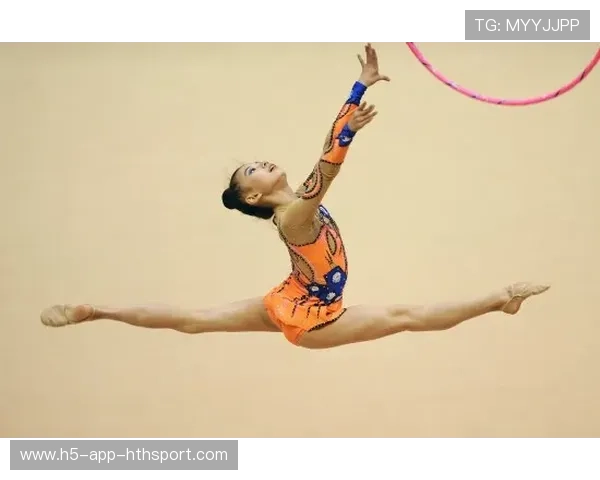 汪柯菡步伐轻盈快速切入