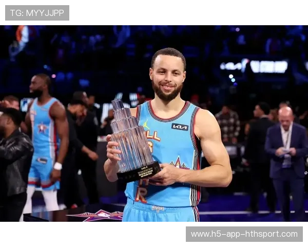 NBA MVP争夺白热化:三人并驾齐驱 NBA MVP争夺白热化:三人并驾齐驱